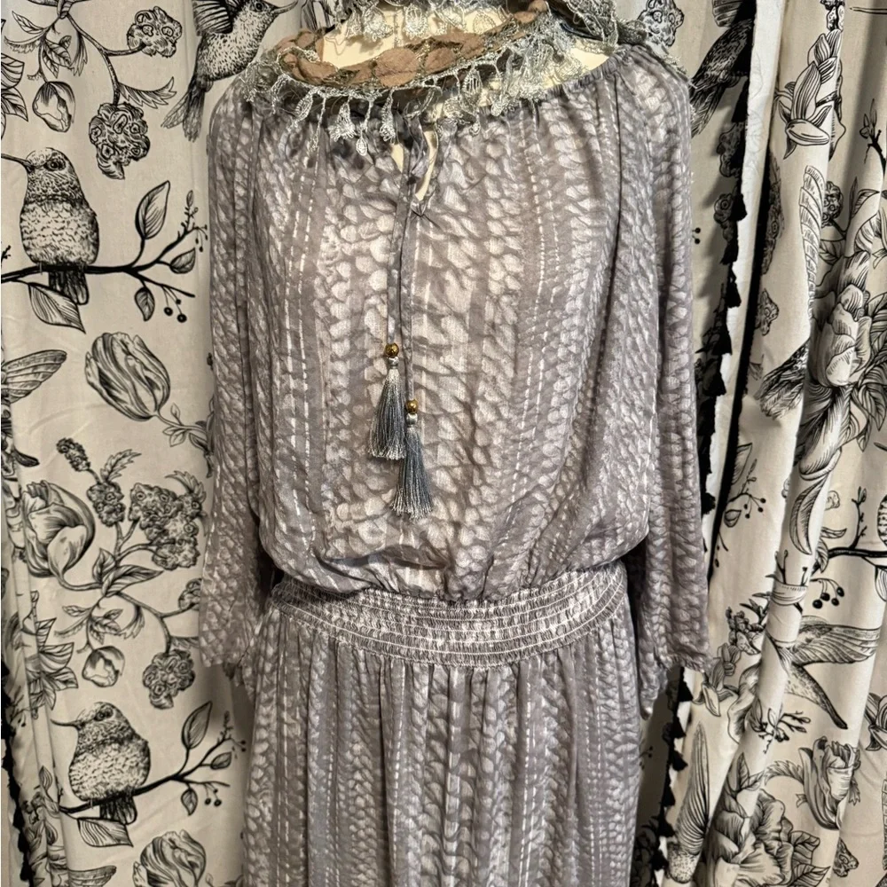 Elegant Gray Women's Maxi Dress - Picture 1 of 10